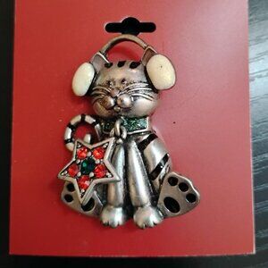 Christmas Cat with Earmuffs Brooch/Pin. NWT. Adorable and Festive. Great Gift.